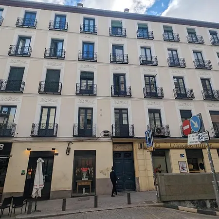 Apartamento Atocha Madrid Centro Ave Muy Grande Exterior photo